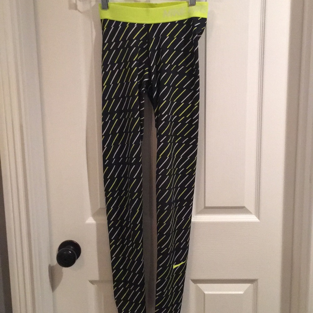 Nike pro leggings